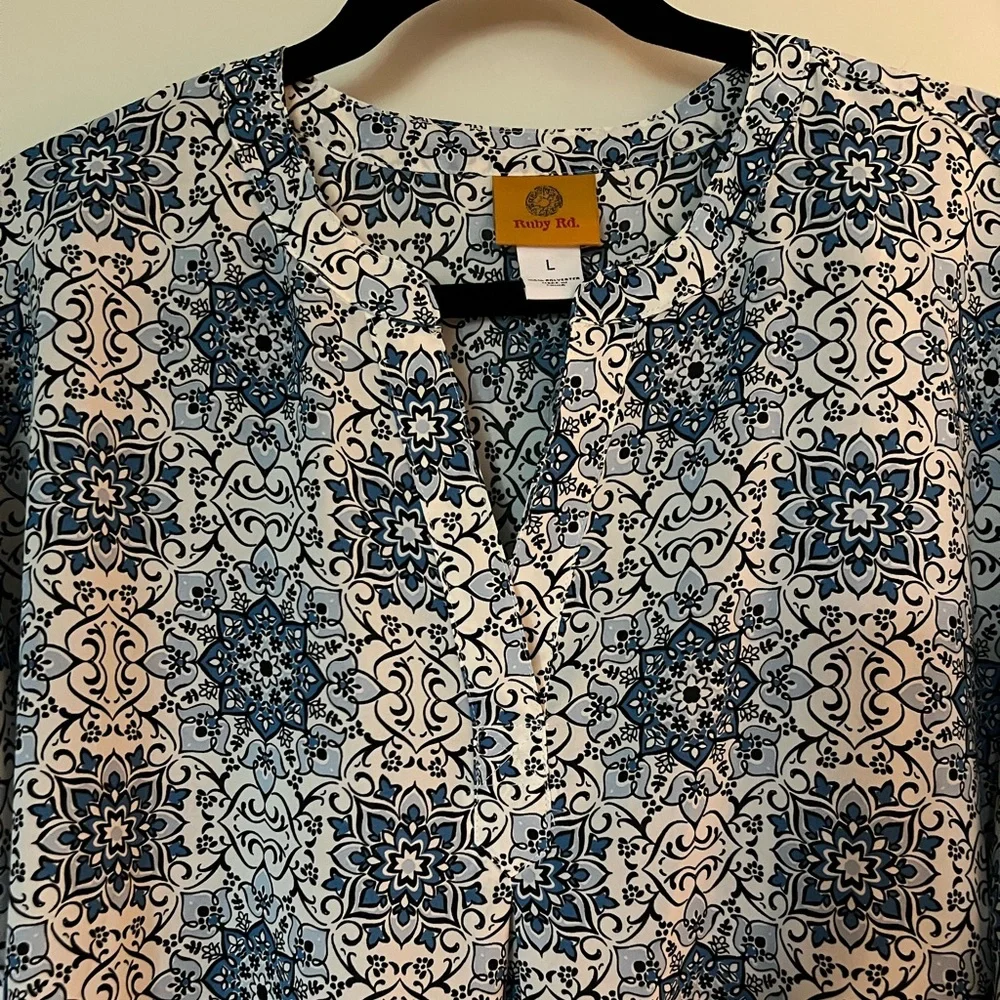 Ruby Rd.Top - Picture 3 of 13